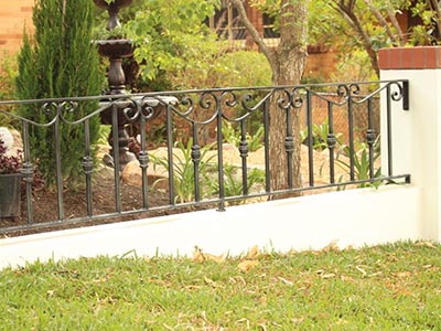 围墙铁艺护栏