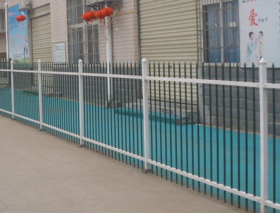 院子围墙锌钢护栏