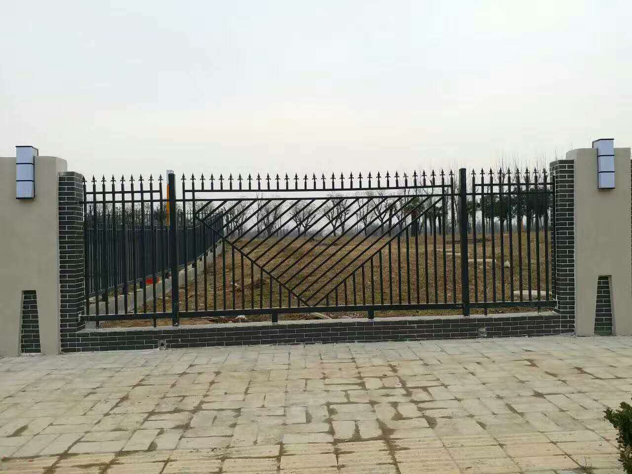 铁艺护栏 铁艺护栏